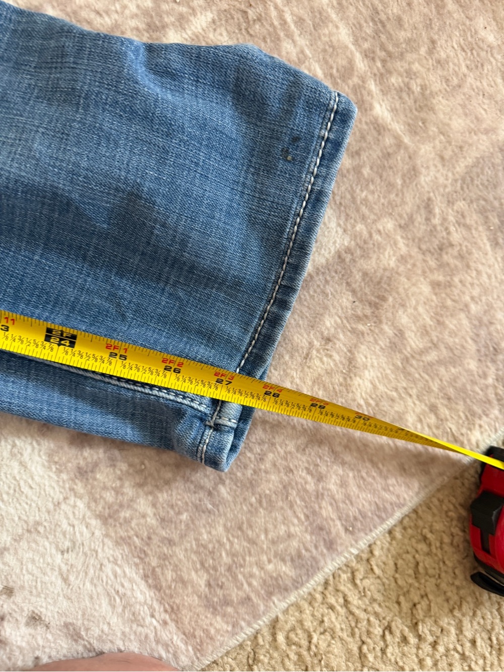 BKE Jake Straight Jeans – 33x30, Faded Wash w/ Whiskering - Picture 4 of 5